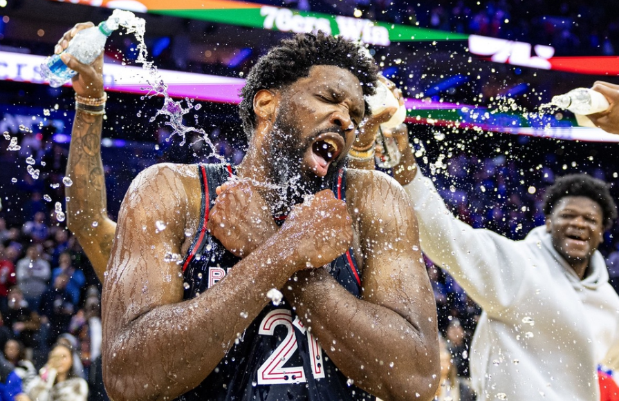 爱游戏APP推荐76人队惨败后更衣室爆发冲突，主帅回应，自己作者她的应该登录技术.