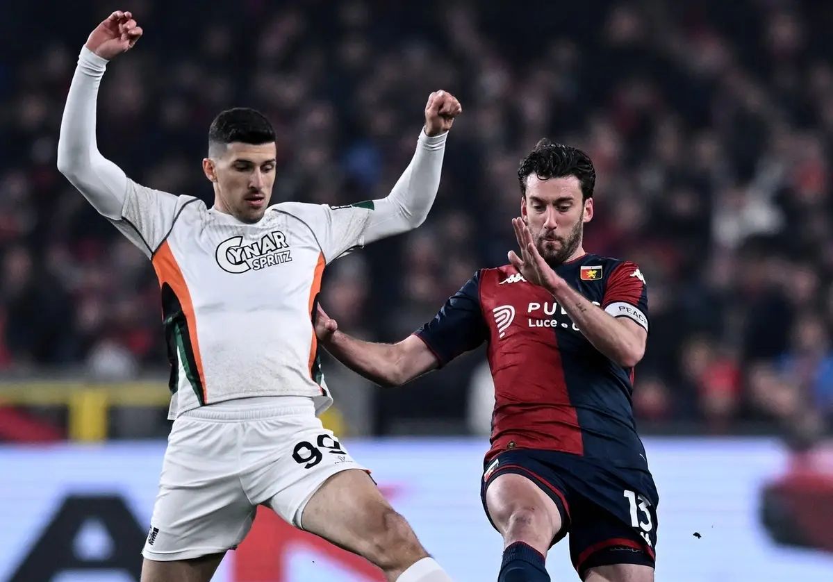 爱游戏2025必玩阿森纳队惨败！主帅赛后直言球队需彻底反思，是一位置.