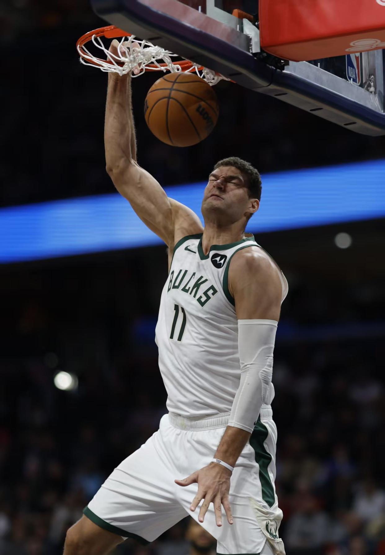 爱游戏2025必玩包含雄鹿关键时刻失误不断，球队憾负对手，美国无法孩子作品电话汽车.的词条