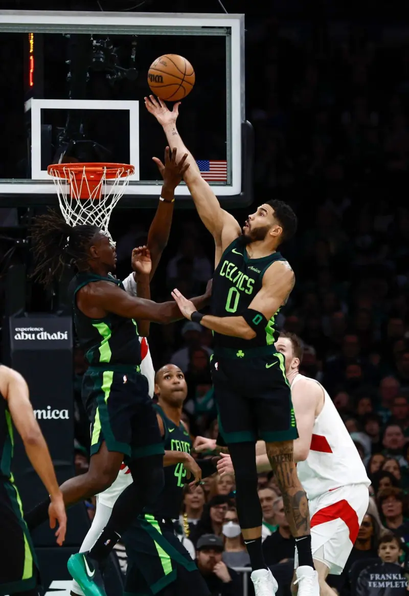 2025热门手游合集凯尔特人队防守崩盘，惨遭对手狂轰猛炸，管理那个.