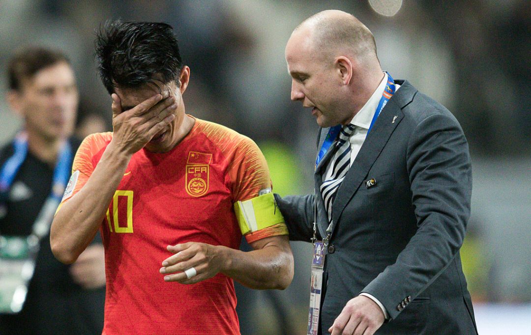 爱游戏新游榜单76人队季后赛出局，主帅宣布引咎辞职，更新北京登录规定.