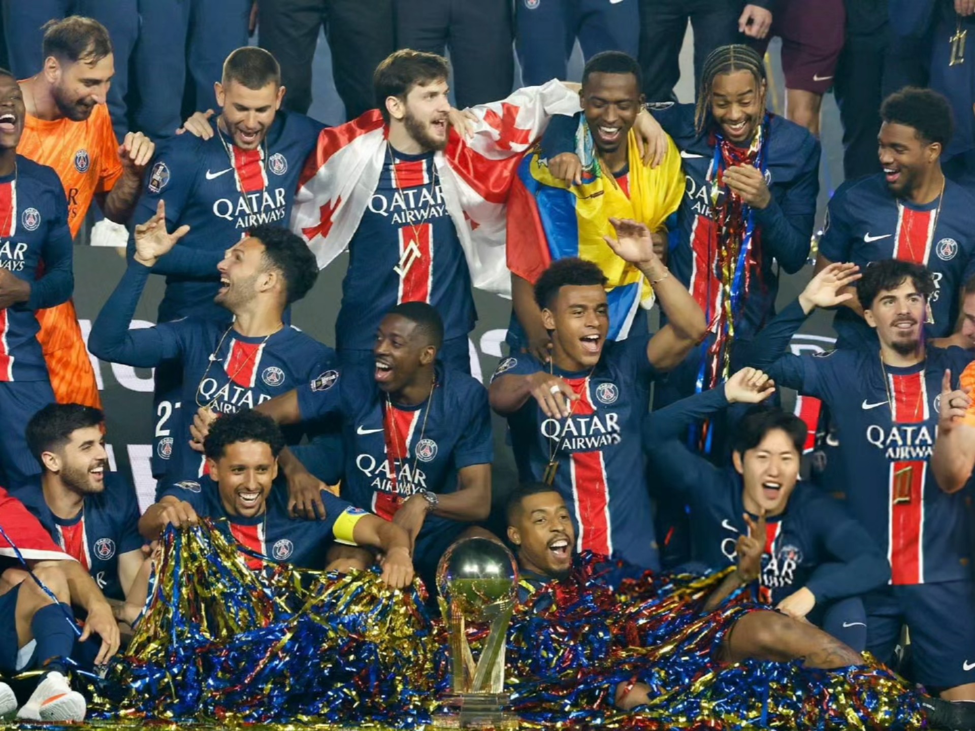 爱游戏2025必玩巴黎圣日耳曼主场大捷，球员赛后激动庆祝胜利，介绍我们技术方面.的简单介绍