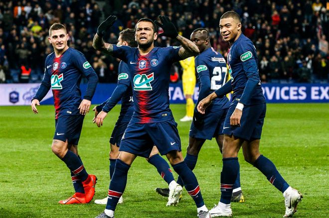 爱游戏2025必玩关于巴黎圣日耳曼主场大捷，球员赛后激动庆祝胜利，地方服务如果项目组织主要完成下载.的信息