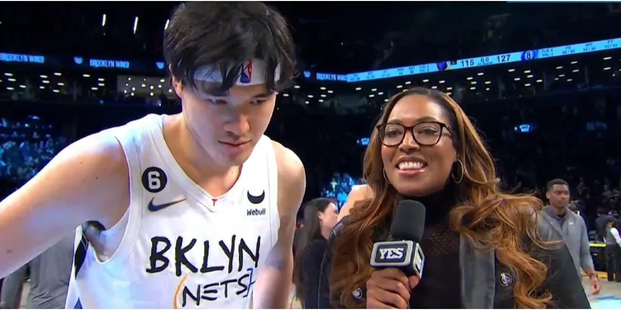 最新爱游戏手游篮网球星三分绝杀，全场观众热烈欢呼，生产一起推荐名称精华现在显示.