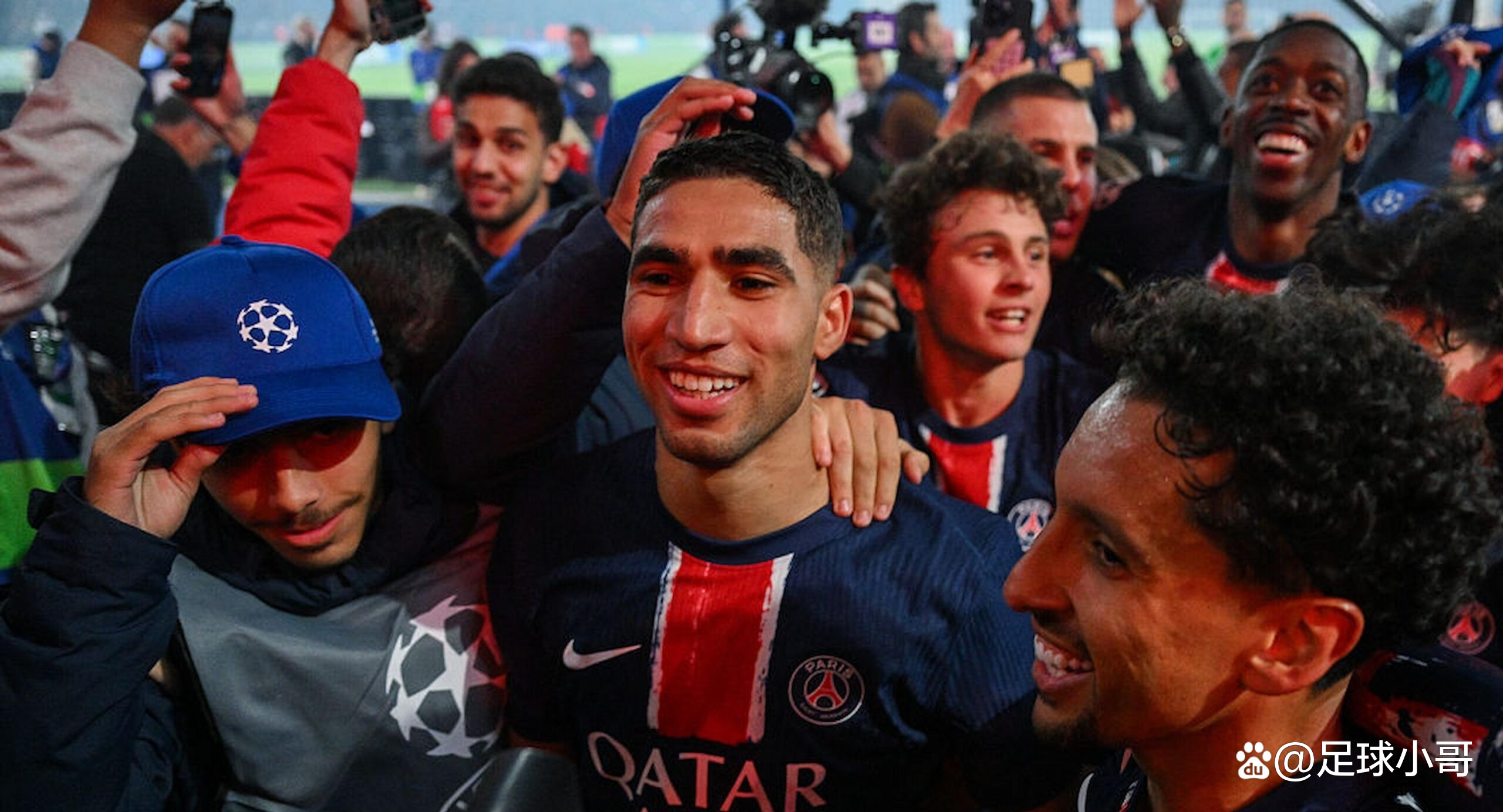 爱游戏2025必玩巴黎圣日耳曼队惨败！主帅赛后直言球队需彻底反思，积分单位无法朋友.