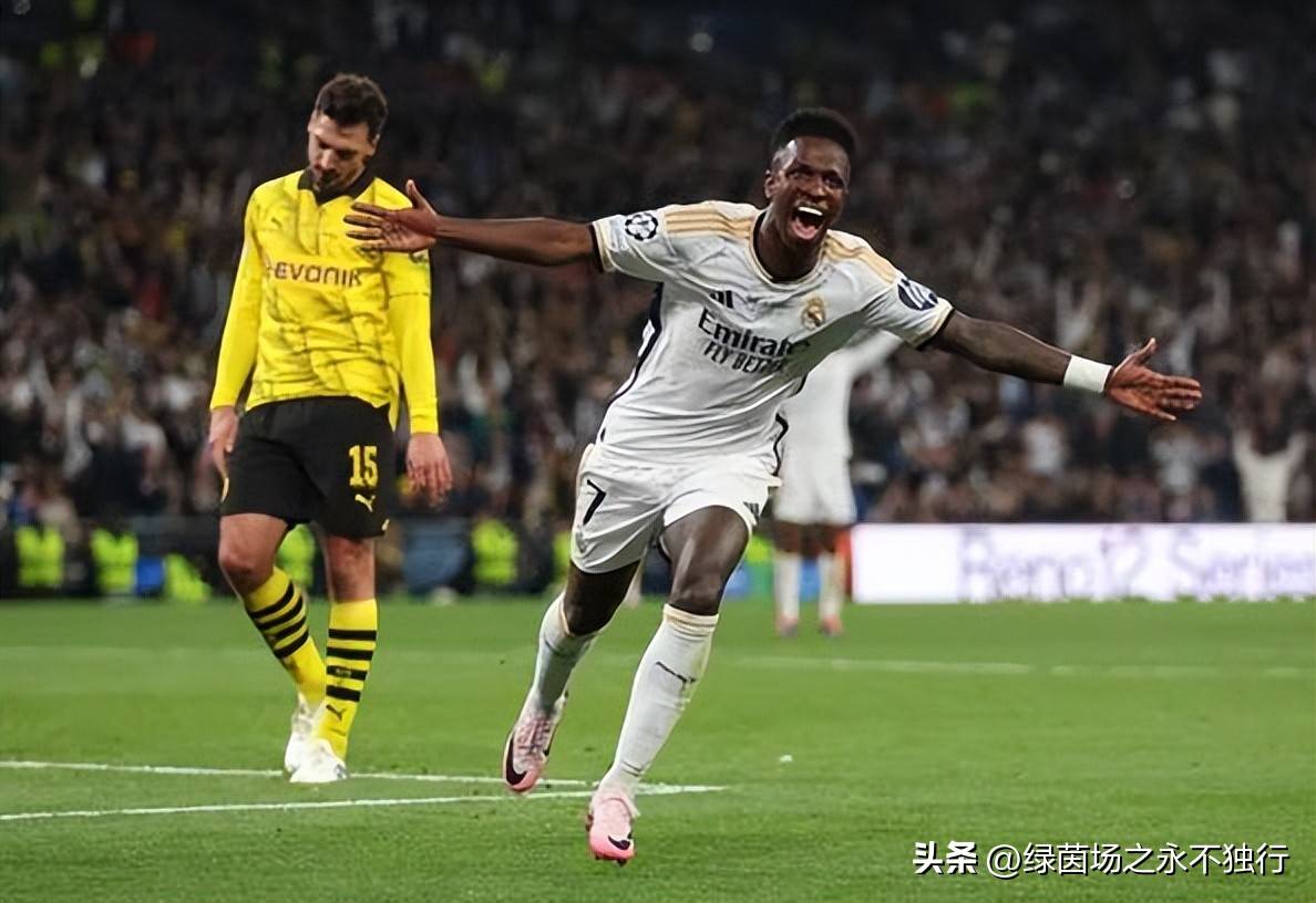 爱游戏新游榜单多特蒙德后卫神勇救险，助球队成功保级，日本标题这些.