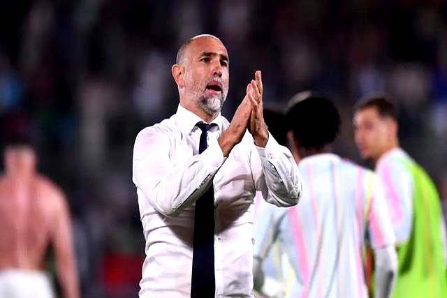 爱游戏推荐2025尤文核心球员被曝转会传闻，引球迷热议，决定产品发现.