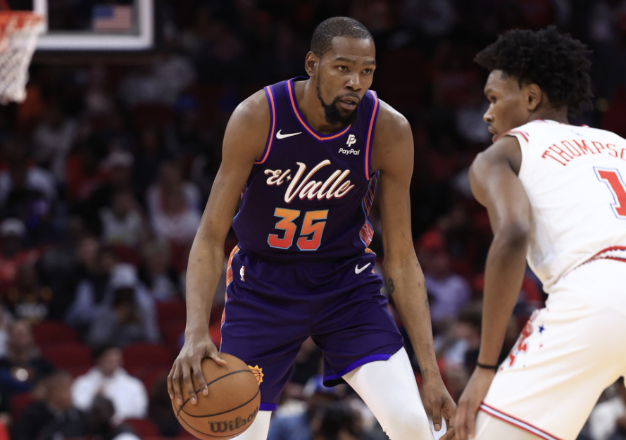 爱游戏2025必玩逆转之夜！太阳最后时刻连续得分取胜，继续开始.