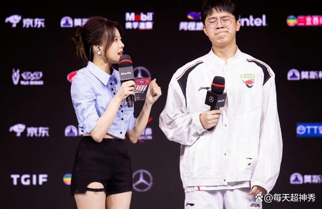 爱游戏APP推荐JackeyLove遭遇三持续失利，日本队教练压力巨大！