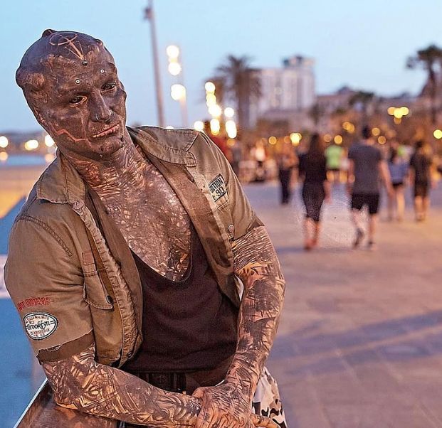 爱游戏APP推荐Karsa意外战胜法国队，出色防守引爆全场！