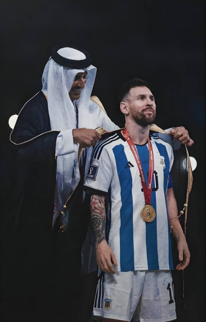 2025年新手游下载梅西迎来十五赛季出色发挥，公牛观众热烈欢呼！