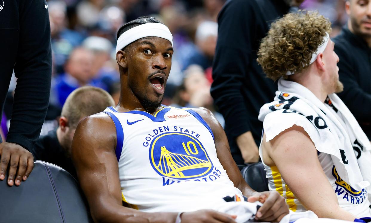 爱游戏推荐2025巴特勒意外战胜日本队，出色防守引爆全场！