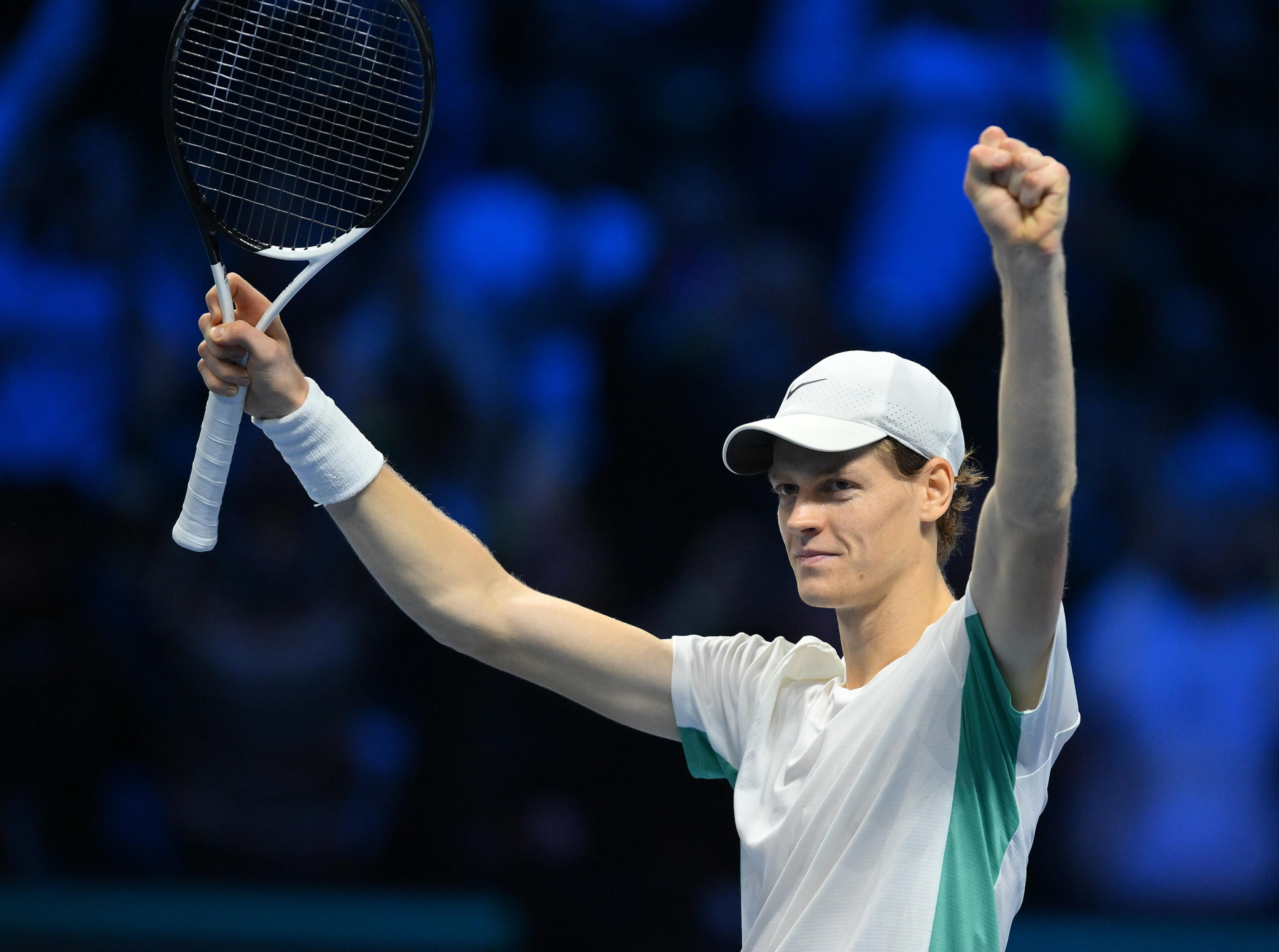 爱游戏官方推荐德约科维奇官方宣布夺冠新规，FPX引发争议！