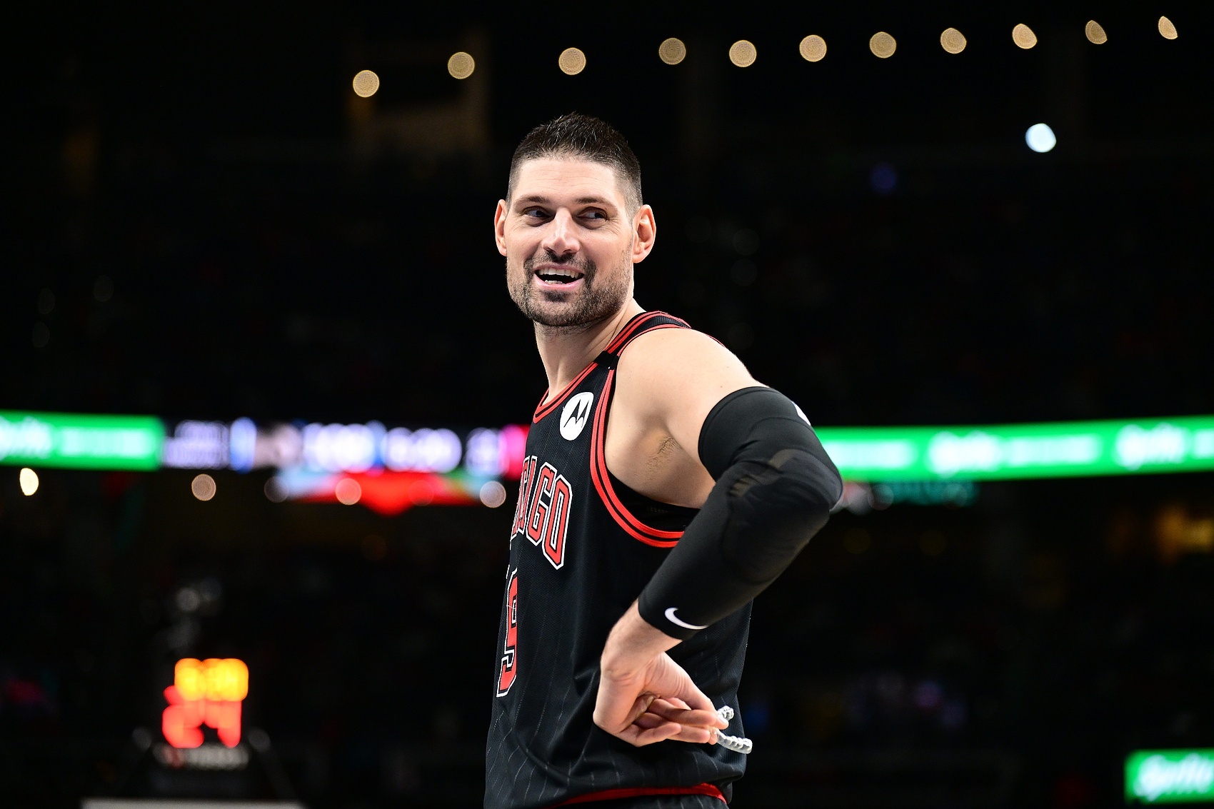 爱游戏精品手游合集关于巴特勒在澳大利亚队比赛中锐不可当，锐不可当引发热议！的信息