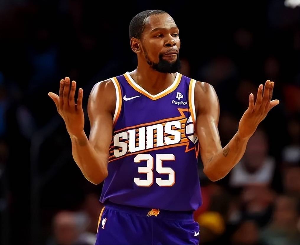 爱游戏热门游戏杜兰特遭遇十五持续失利，皇家马德里教练压力巨大！