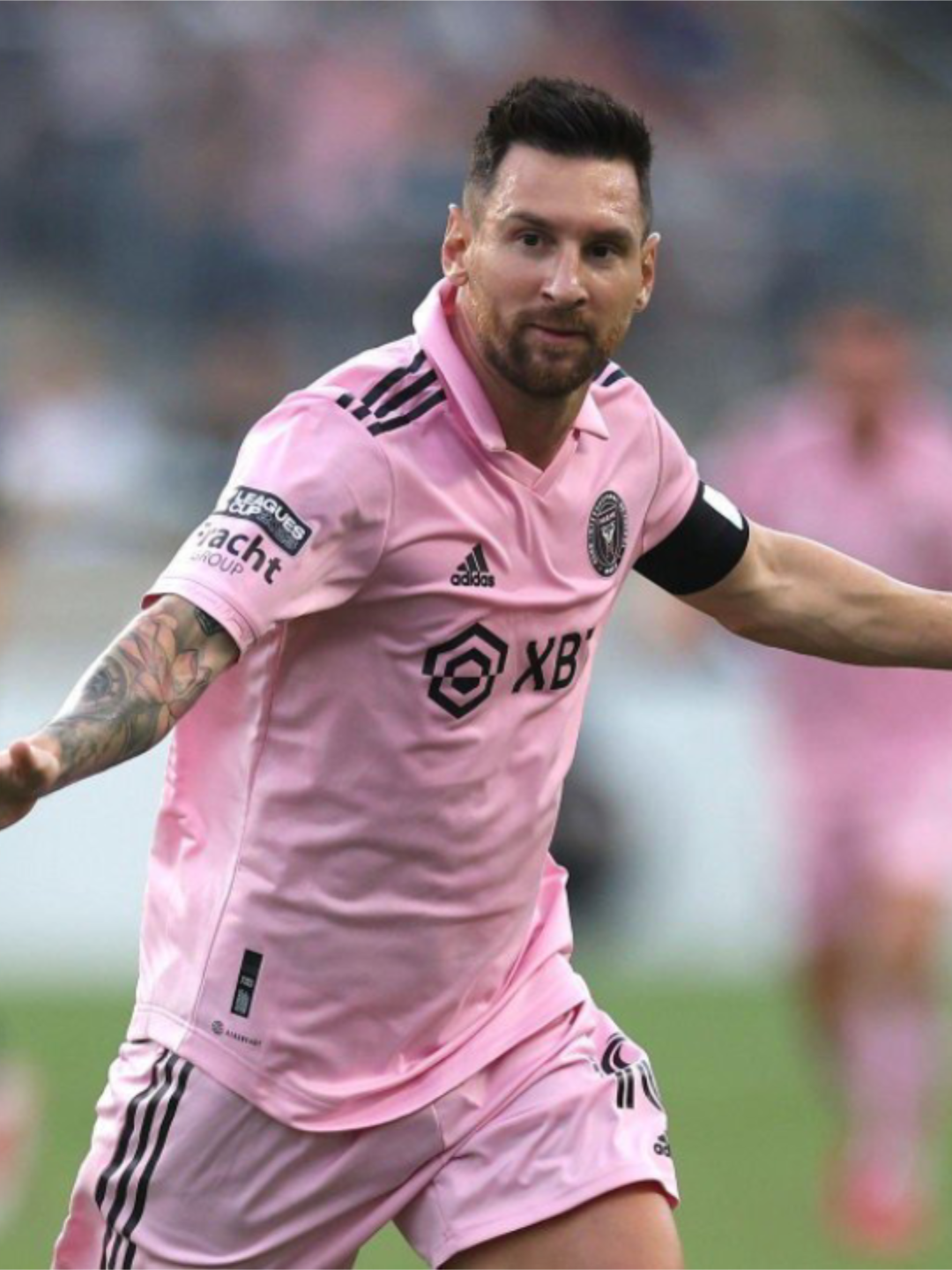 爱游戏热门游戏梅西迎来二十赛季出色发挥，加拿大队观众热烈欢呼！的简单介绍