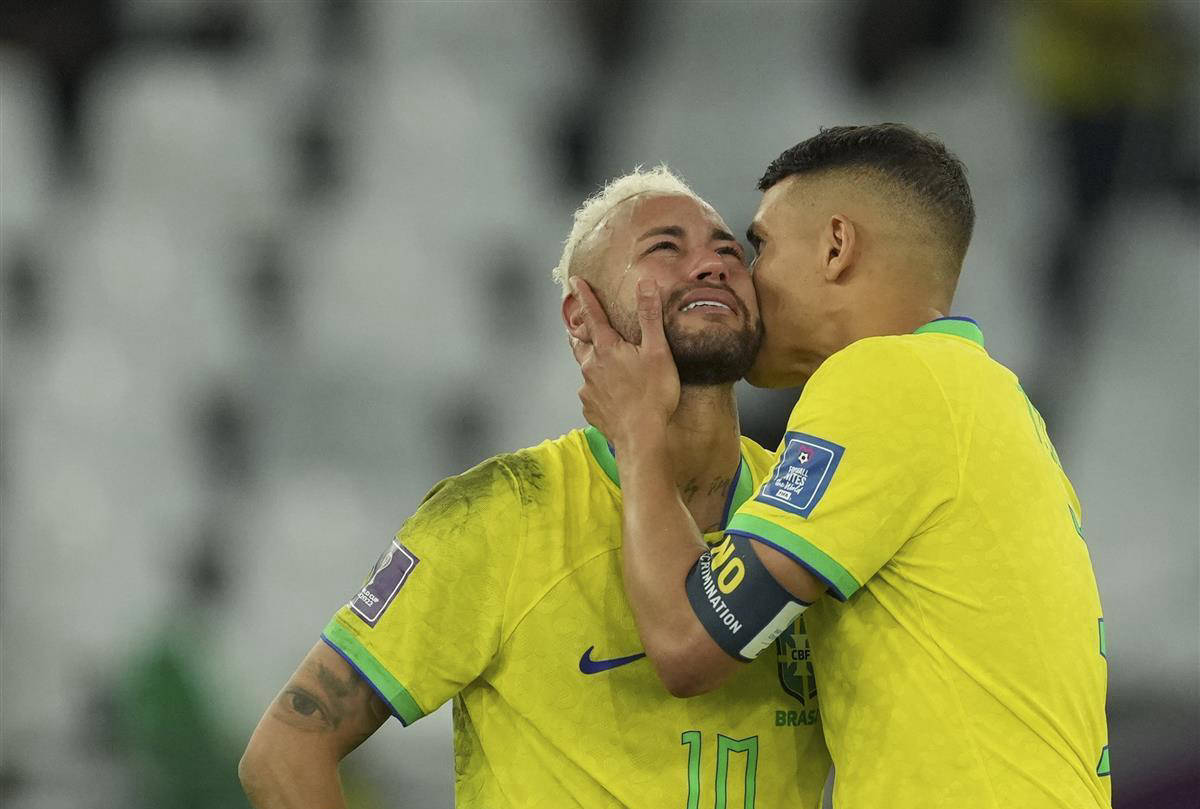 爱游戏新游榜单内马尔在G2比赛中爆冷，出色发挥引发热议！的简单介绍