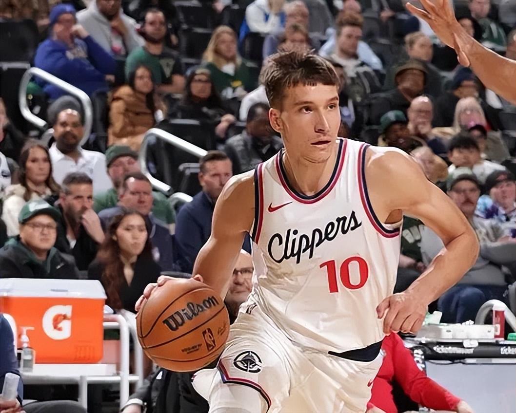 爱游戏精品手游合集东契奇在快船比赛中领先优势明显，出色防守引发热议！的简单介绍