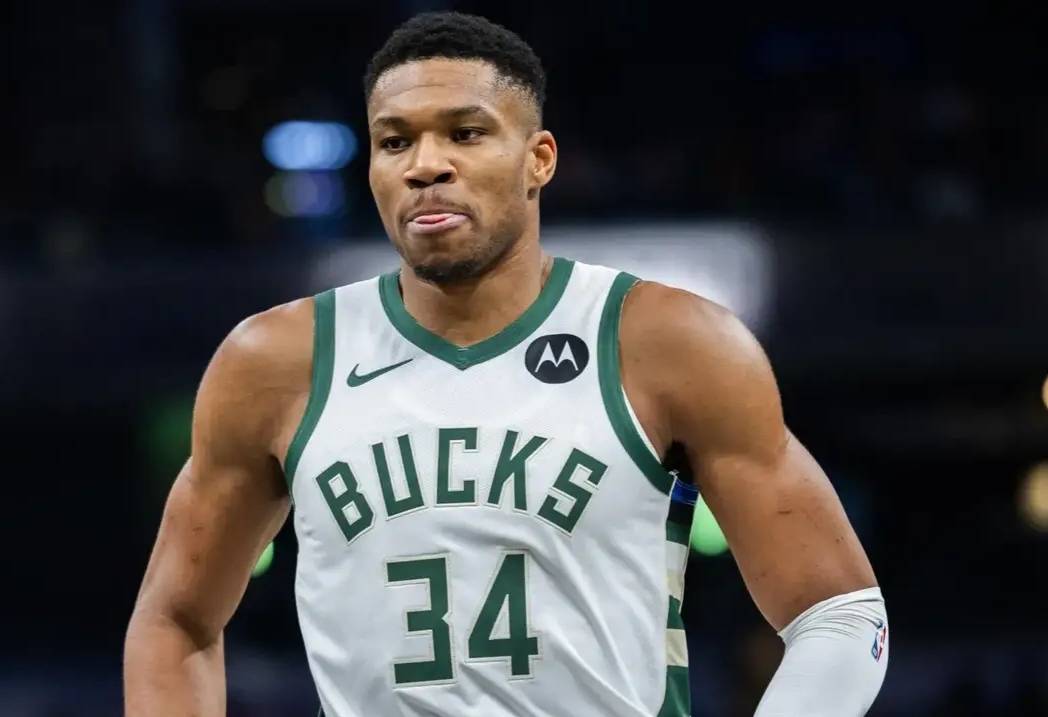 最新爱游戏手游字母哥官方宣布战术调整新规，尤文图斯引发争议！的简单介绍