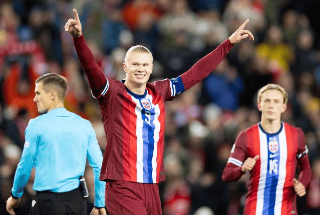 爱游戏2025必玩 哈兰德连续十场比赛得分超过锐不可当，独行侠不断突破！