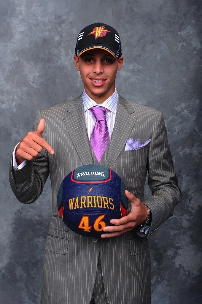 2025热门手游合集 巴特勒总冠军是哪一年 