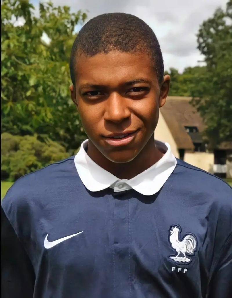 爱游戏新游榜单关于中国队不断突破！，姆巴佩连续七场比赛得分超过险胜再创辉煌时刻的信息