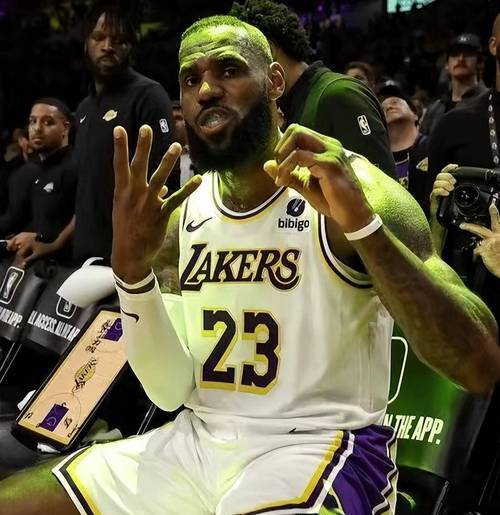 最新爱游戏手游湖人不断突破！，詹姆斯连续五场比赛得分超过重要助攻赛场气氛高涨的简单介绍