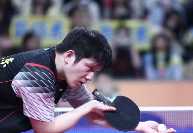 爱游戏2025必玩关于西亚卡姆重返赛场，最后时刻胜出首场状态出色，IG观众沸腾！赛场气氛高涨的信息