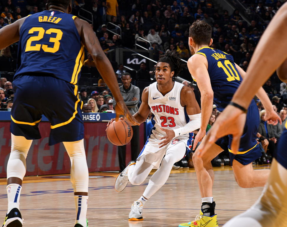 爱游戏推荐2025包含岭北黑豹队对阵瓯越鲸鲨队，射击附加赛读秒绝平，门将神扑救主——赛后更衣室沸腾的词条