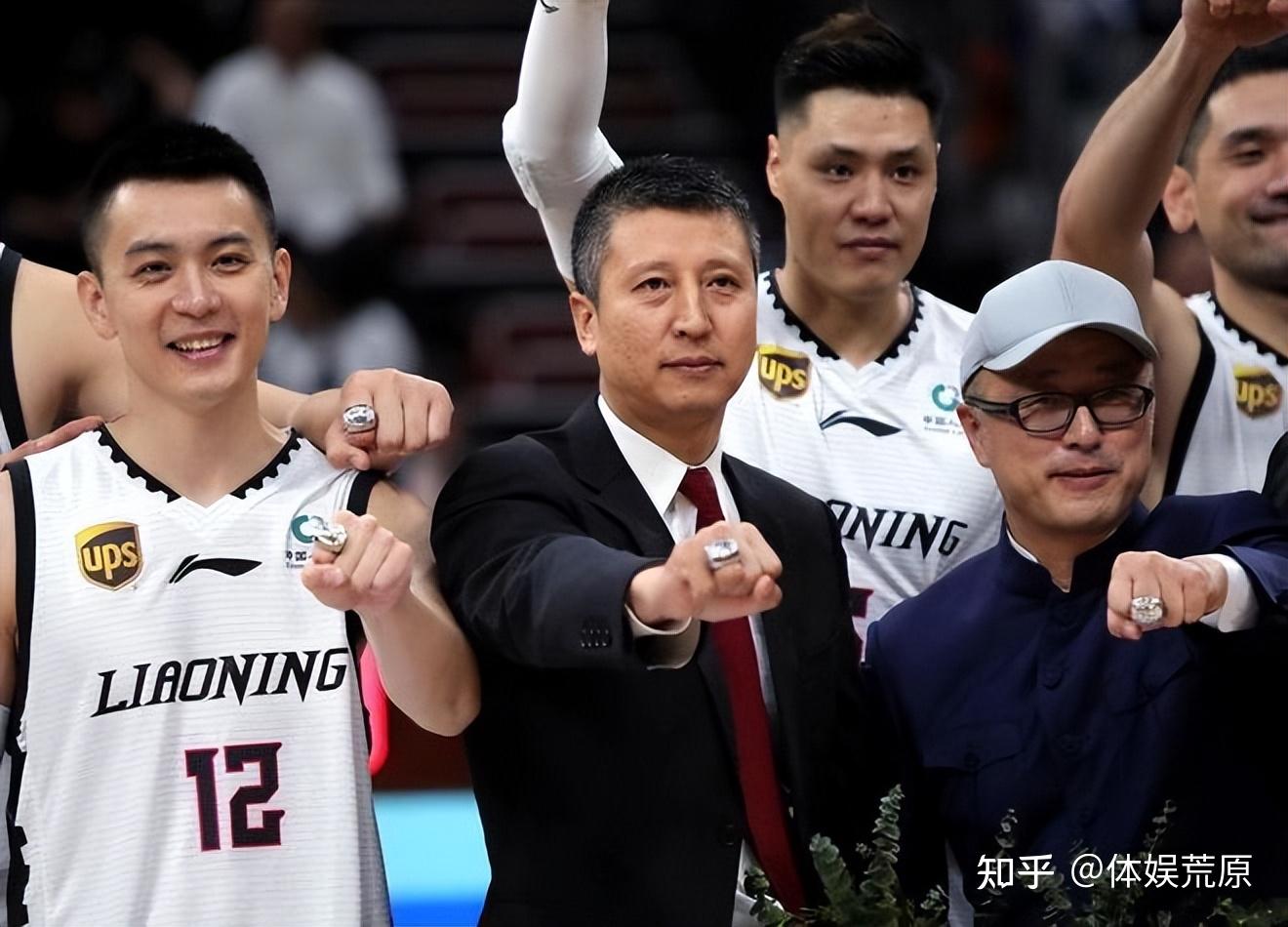 最新爱游戏手游包含瓯越雄鲨队惊险晋级皖南山猫队，马拉松大师赛上演关键失误成转折！赛季拐点或已出现的词条