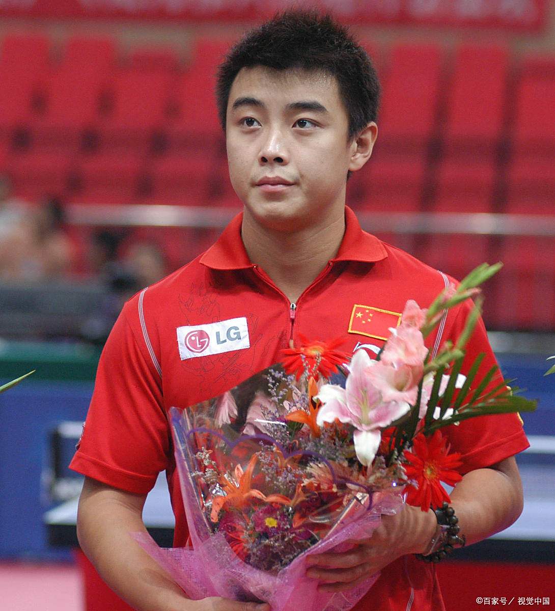 最新爱游戏手游包含瓯越猛虎队失利中原猛虎队，羽毛球超级杯上演关键失误成转折！临场应变见真章的词条