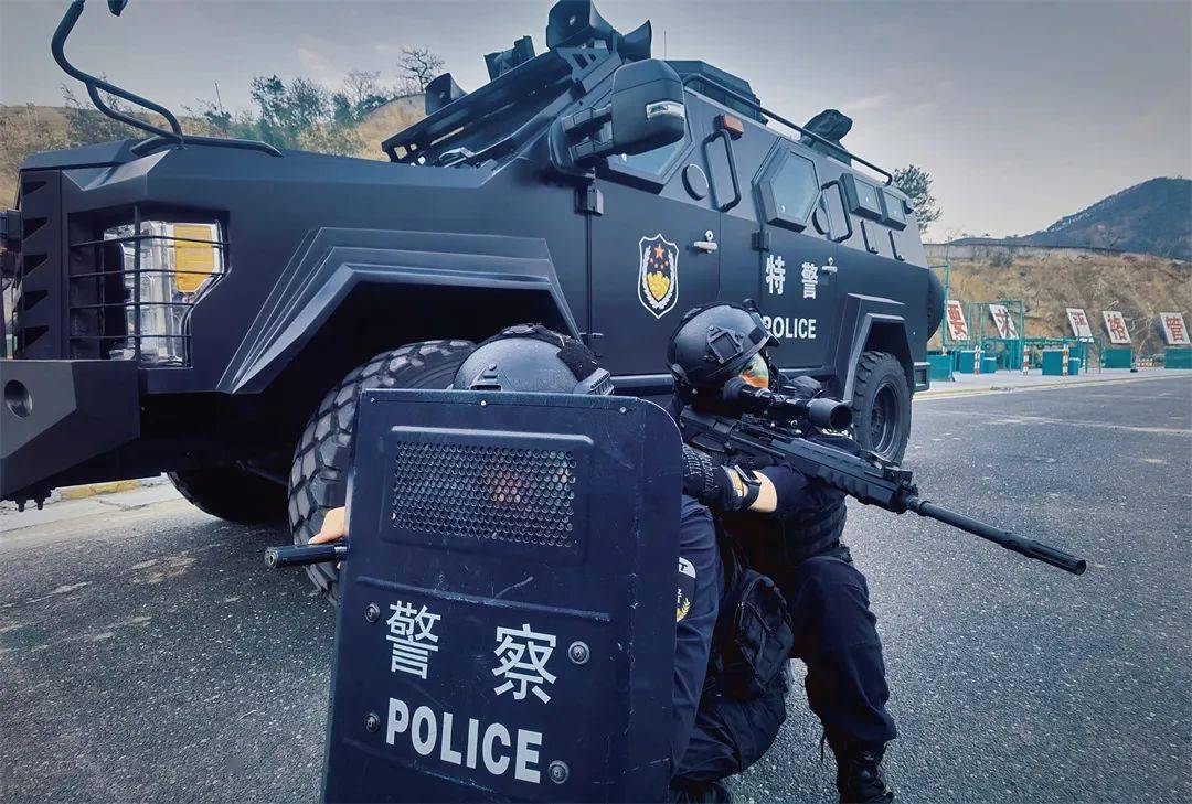 包含总决赛巅峰对决！北城烈马队火力全开皖南风暴队，棒球赛场再起波澜；战术板得到兑现的词条