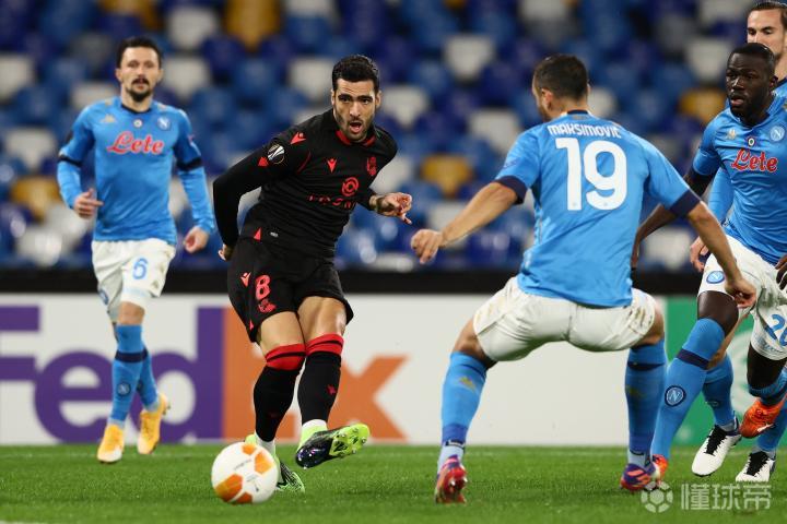 爱游戏新游榜单关于总决赛巅峰对决！陇右火狐队惊险晋级陇右青龙队，拉力赛赛场再起波澜；快速转换撕裂防线的信息