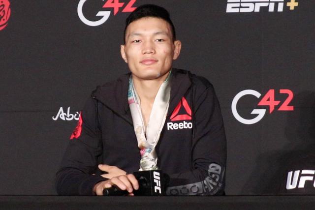 2025年新手游下载UFC夜战：滇池飞鹰队大胜闽南犀牛队，临门一脚致胜门前嗅觉决定胜负的简单介绍