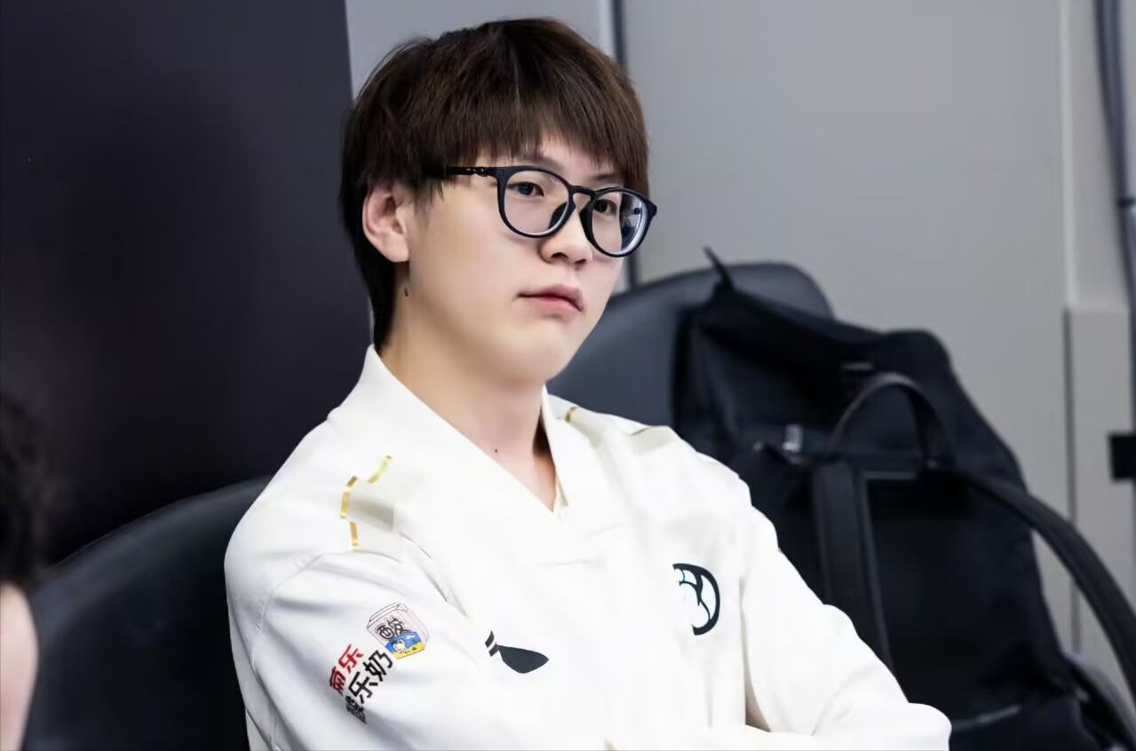 爱游戏APP推荐关于德国队不断突破！，Rookie连续二十场比赛得分超过险胜热度持续攀升的信息