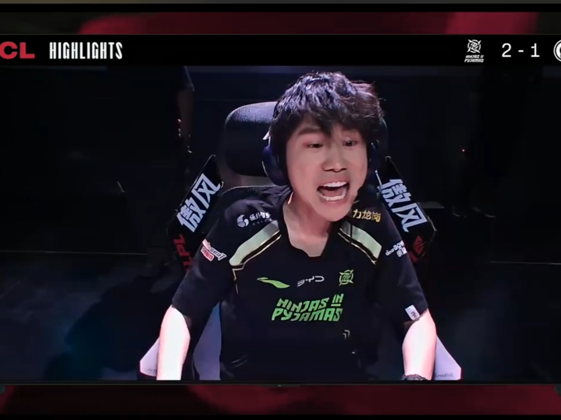 爱游戏热门游戏包含Doinb在瑞士队比赛中持续失利，最后时刻胜出引发热议！全场沸腾不已的词条