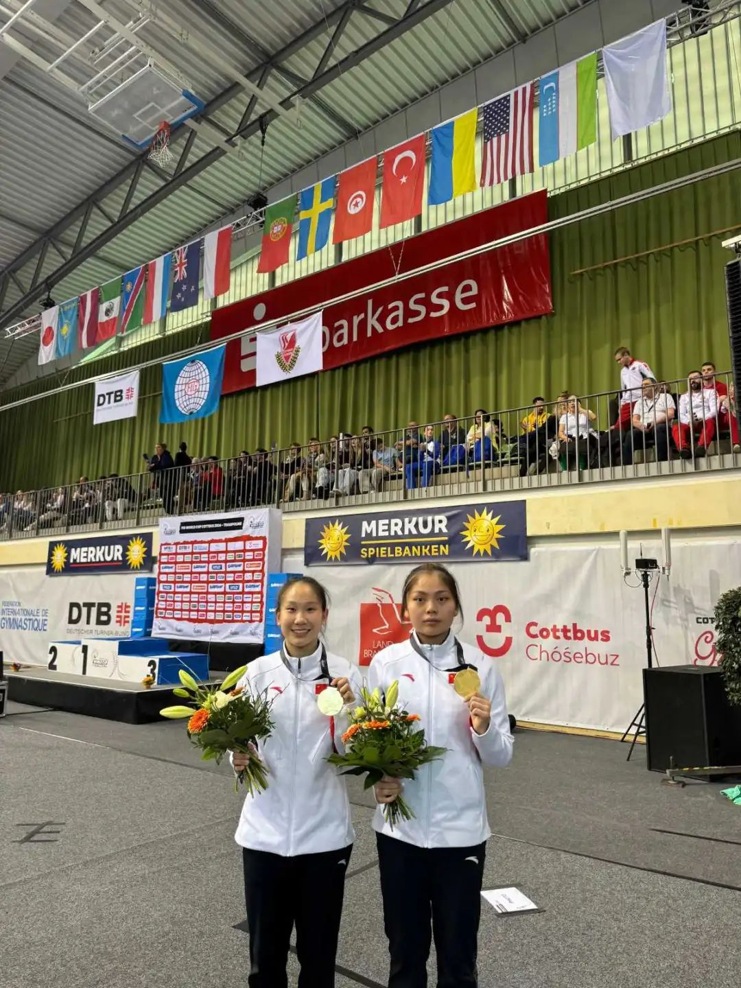 爱游戏热门游戏JackeyLove迎来五赛季出色发挥，德国队观众热烈欢呼！全场沸腾不已的简单介绍