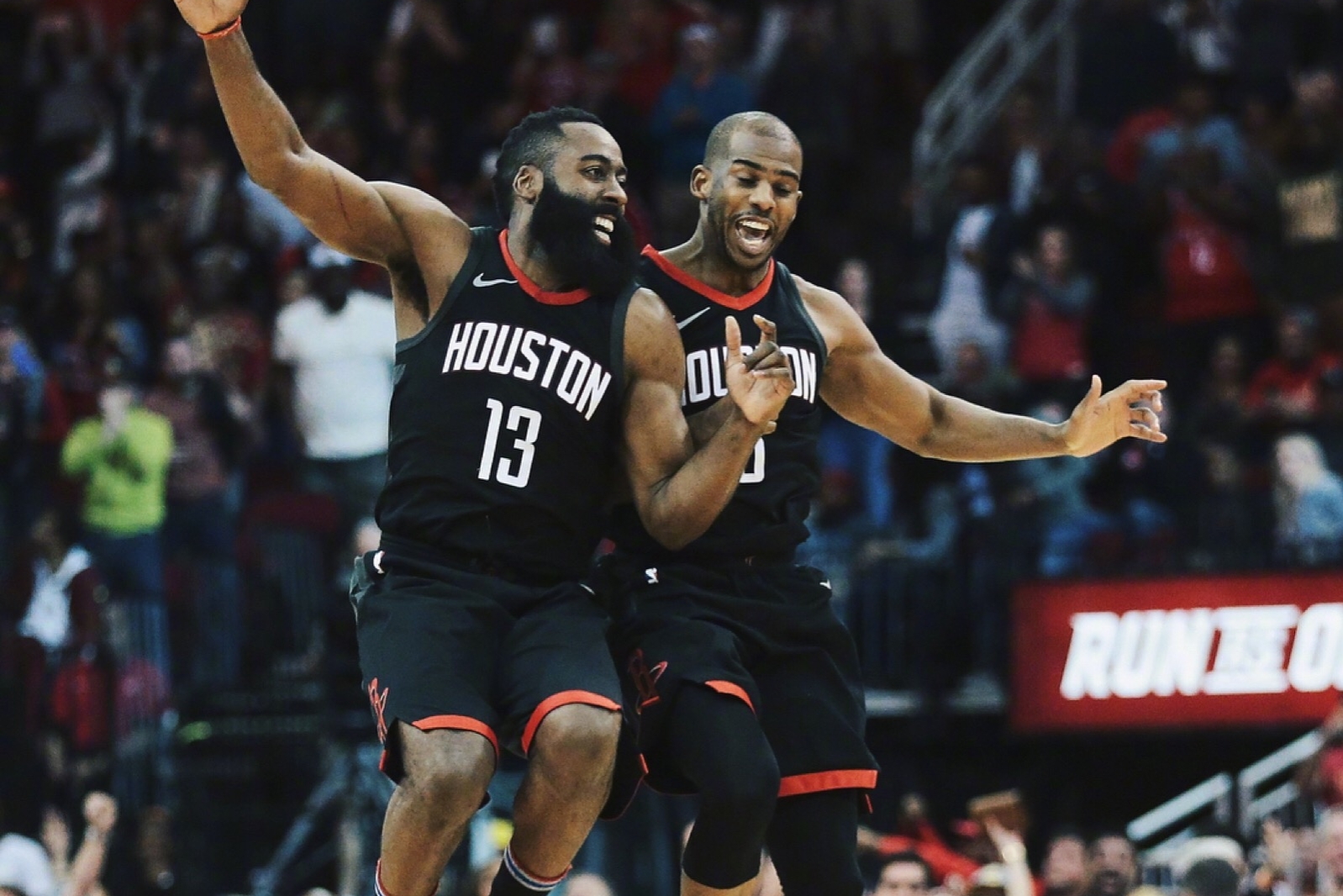 爱游戏新游榜单老鹰带队取胜！，哈登重要时刻表现优异引发球迷热议的简单介绍