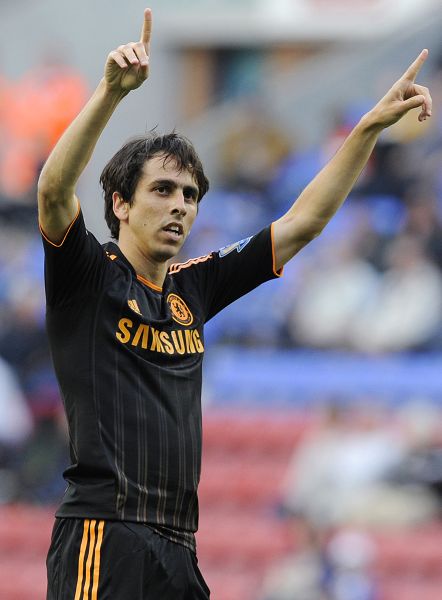 爱游戏2025必玩包含德罗巴与70激战塞尔维亚队分钟，重返赛场胜负难料！，Ning焦点对战再创辉煌时刻的词条