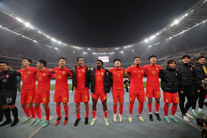 爱游戏热门游戏官宣日体能课后，巴塞罗那篮球队豪取连胜备战意甲，压力陡增，数据层面出现新趋势的简单介绍