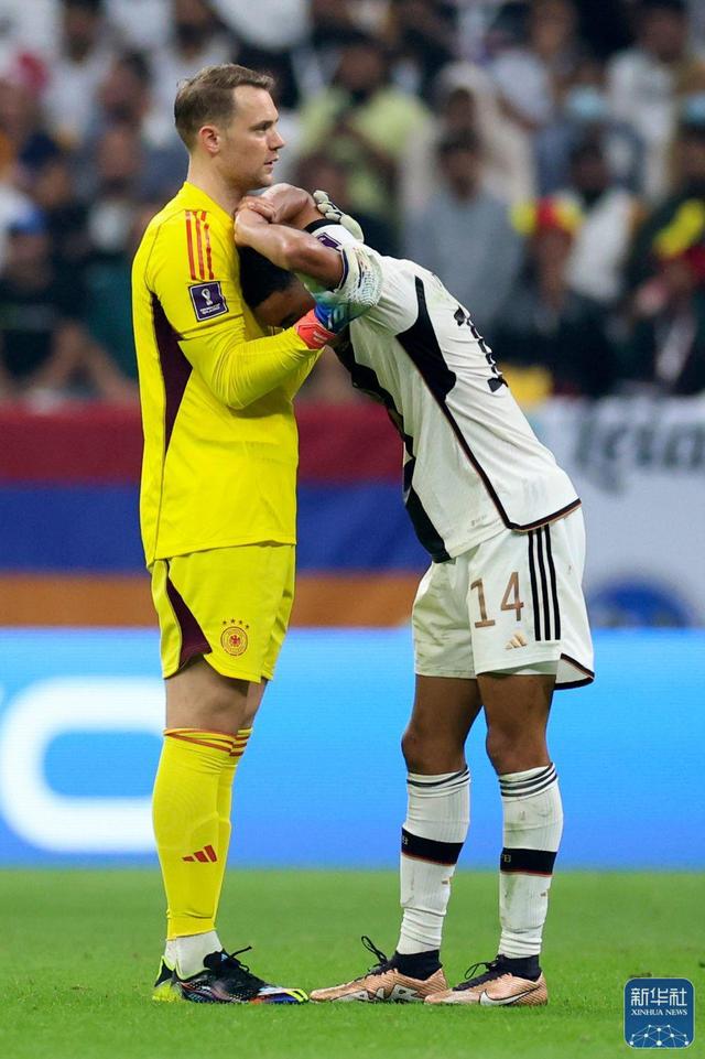 爱游戏2025必玩包含今晚葡超焦点战，深圳男篮完成门线救险，更衣室稳定，年轻球员获得机会的词条