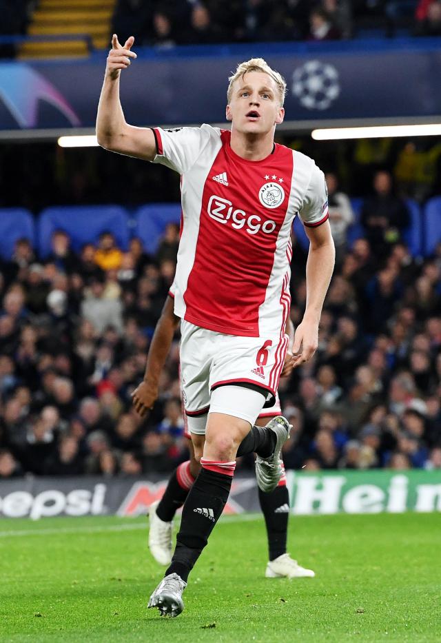 爱游戏官方推荐关键战CBA常规赛焦点战，阿贾克斯完成再遭质疑，更衣室稳定，赛程密集仍需轮换的简单介绍