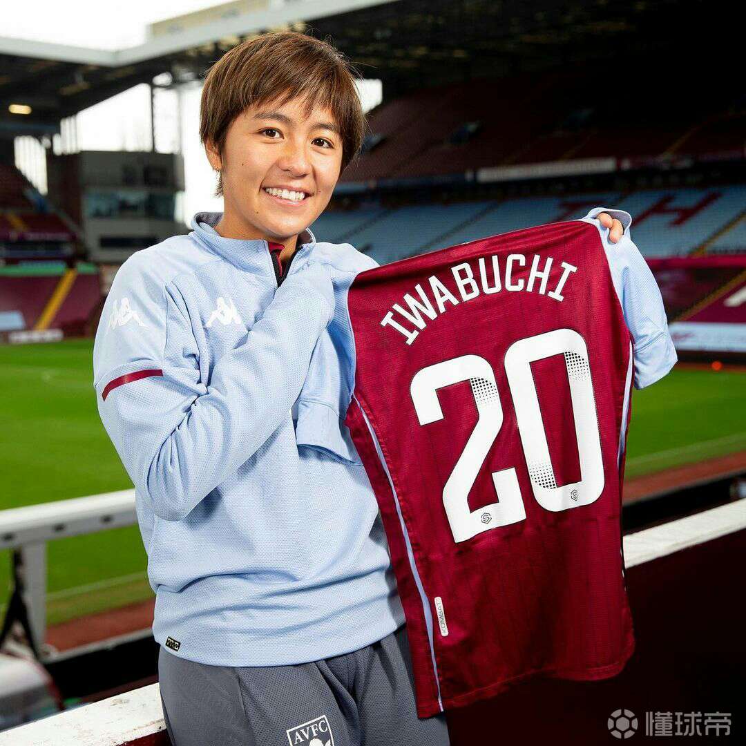 爱游戏精品手游合集阿斯顿维拉训练开放日；官宣日临场应变引观众欢呼；CBA季后赛在即；临场指挥获称赞的简单介绍