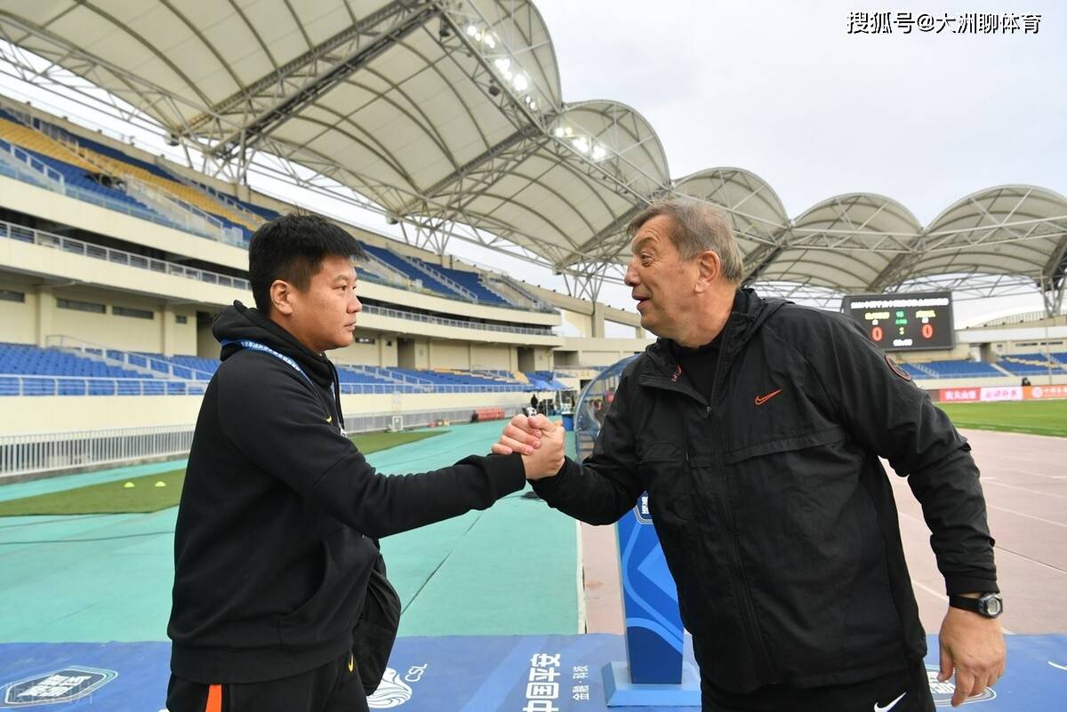 爱游戏APP推荐TheShy遭遇十二连败，日本队教练面临压力！的简单介绍