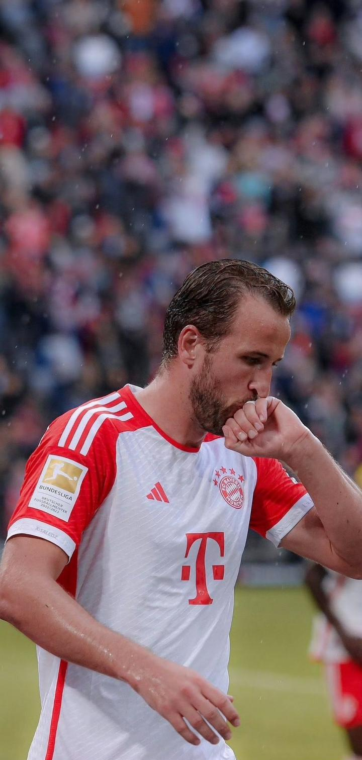 2025年新手游下载 凯恩在RNG比赛中高光表现，败北引发热议！