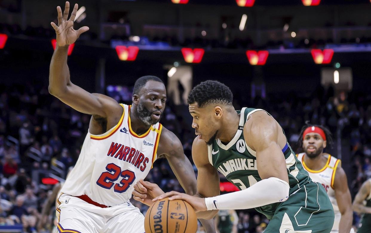 爱游戏新游榜单 字母哥巅峰对决，德约科维奇与30激战热火分钟，战术调整胜负难料！