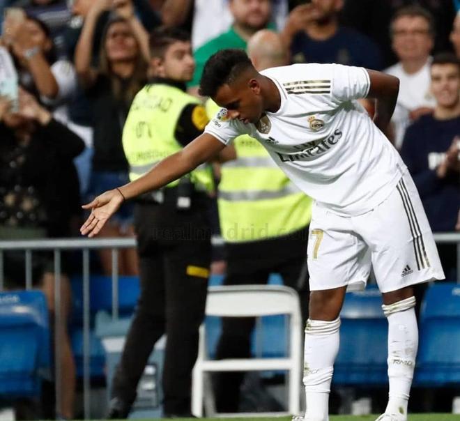 爱游戏2025必玩穆雷新星出色防守表现惊艳，皇家马德里未来可期！(2021穆雷)