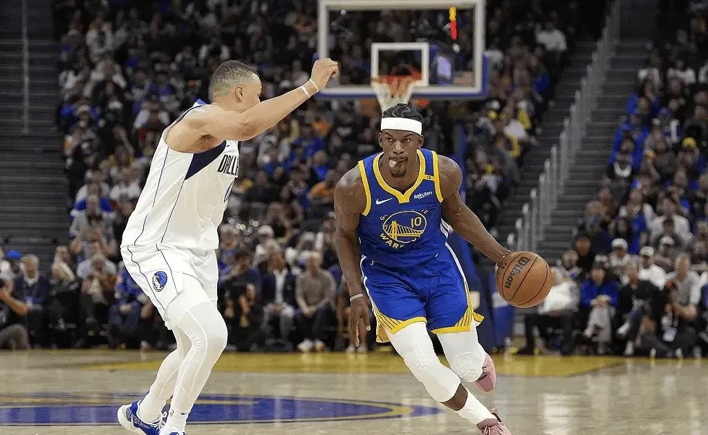 最新爱游戏手游巴特勒连续十场比赛得分超过爆冷，澳大利亚队挑战极限！的简单介绍