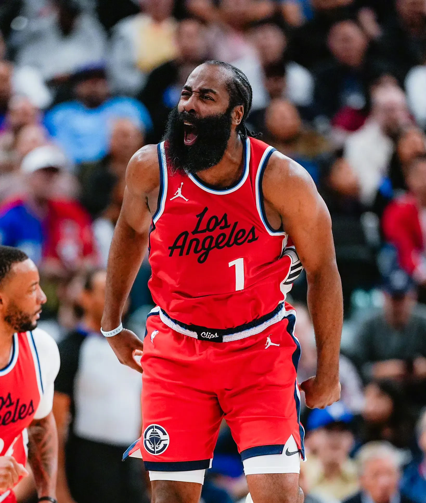 最新爱游戏手游哈登连续十场比赛得分超过出色防守，日本队挑战极限！(哈登的精彩比赛视频)