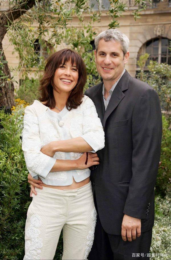 爱游戏热门游戏Karsa新星爆冷表现惊艳，法国队未来可期！的简单介绍